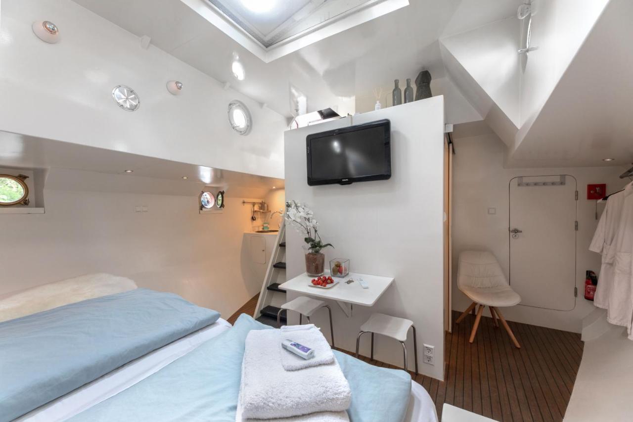 アムステルダム Houseboat Volle Maan Bed & Breakfast エクステリア 写真